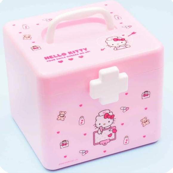 Hello Kitty Medicine Case / Box